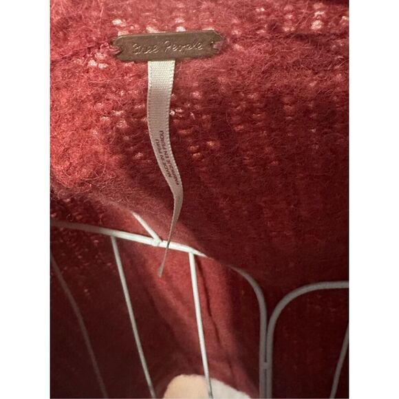 Nice Vintage Free People Red Weekend Getaway Alpaca Blend Cardigan  Women's Size - Picture 5 of 7